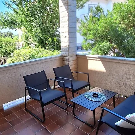Nikolina Sea View