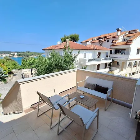 Nikolina Sea View