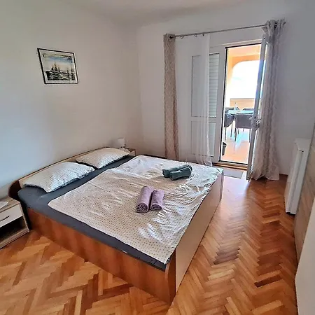 Nikolina Sea View Appartement *