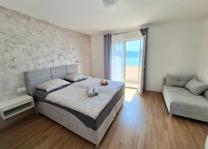 Nikolina Sea View Apartamento