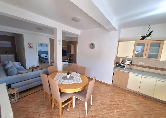Nikolina Sea View Apartamento Supetarska Draga