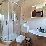 Nikolina Sea View * 苏佩塔斯卡德拉加