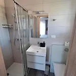 Nikolina Sea View 苏佩塔斯卡德拉加