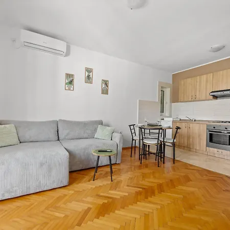 아파트 Nikolina Sea View 수페타르스카 드라가