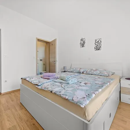 Nikolina Sea View 수페타르스카 드라가