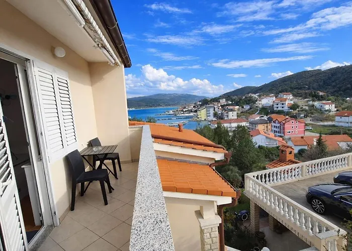 Daire Nikolina Sea View Supetarska Draga