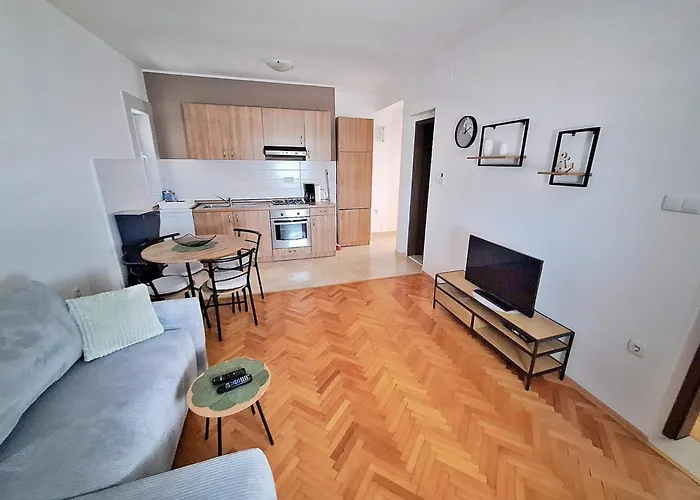 Nikolina Sea View Daire *