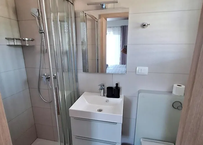 Nikolina Sea View 苏佩塔斯卡德拉加