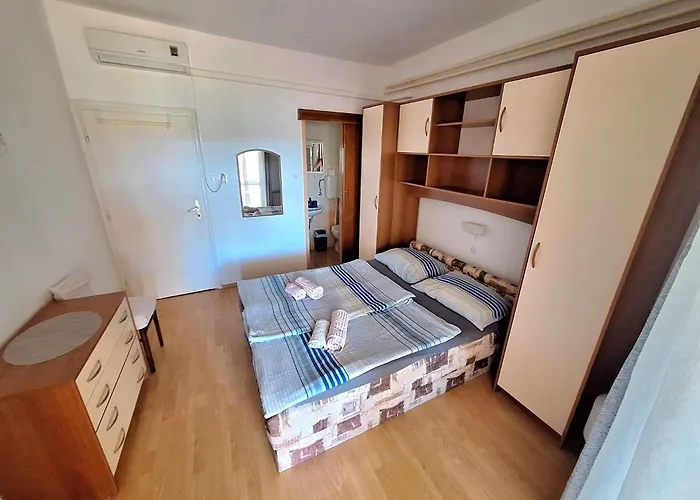 Daire Nikolina Sea View Supetarska Draga